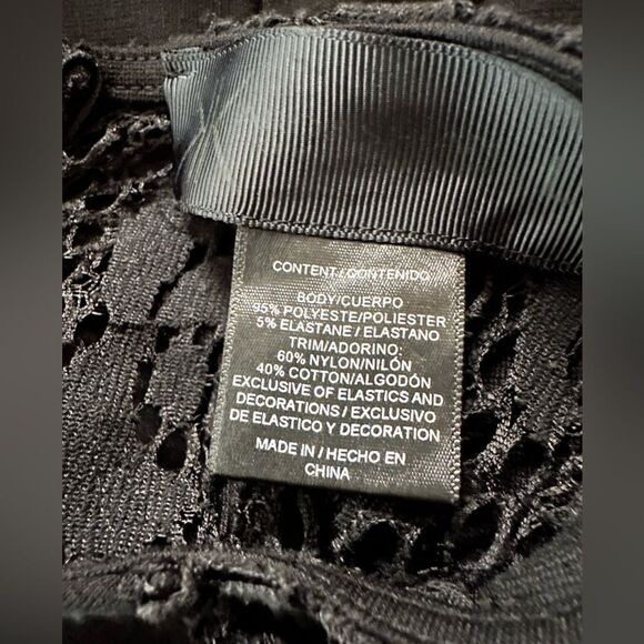 Beautiful black lace one piece dress - Picture 7 of 9